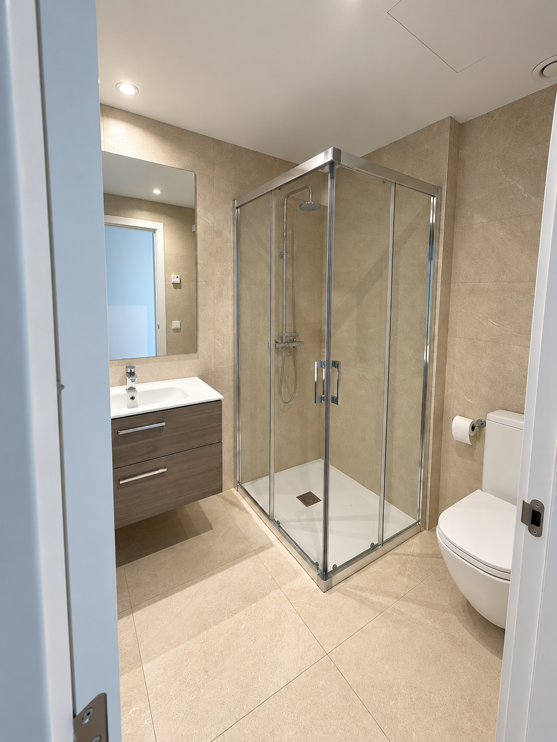 Baño completo de piso en Palma centro
